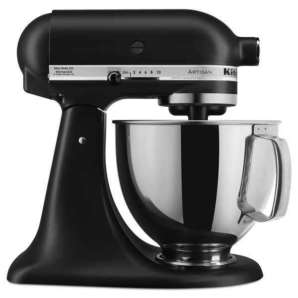 KitchenAid KSM150PSBM Artisan tilt-head mixer in Black Matte with a handled stainless-steel bowl